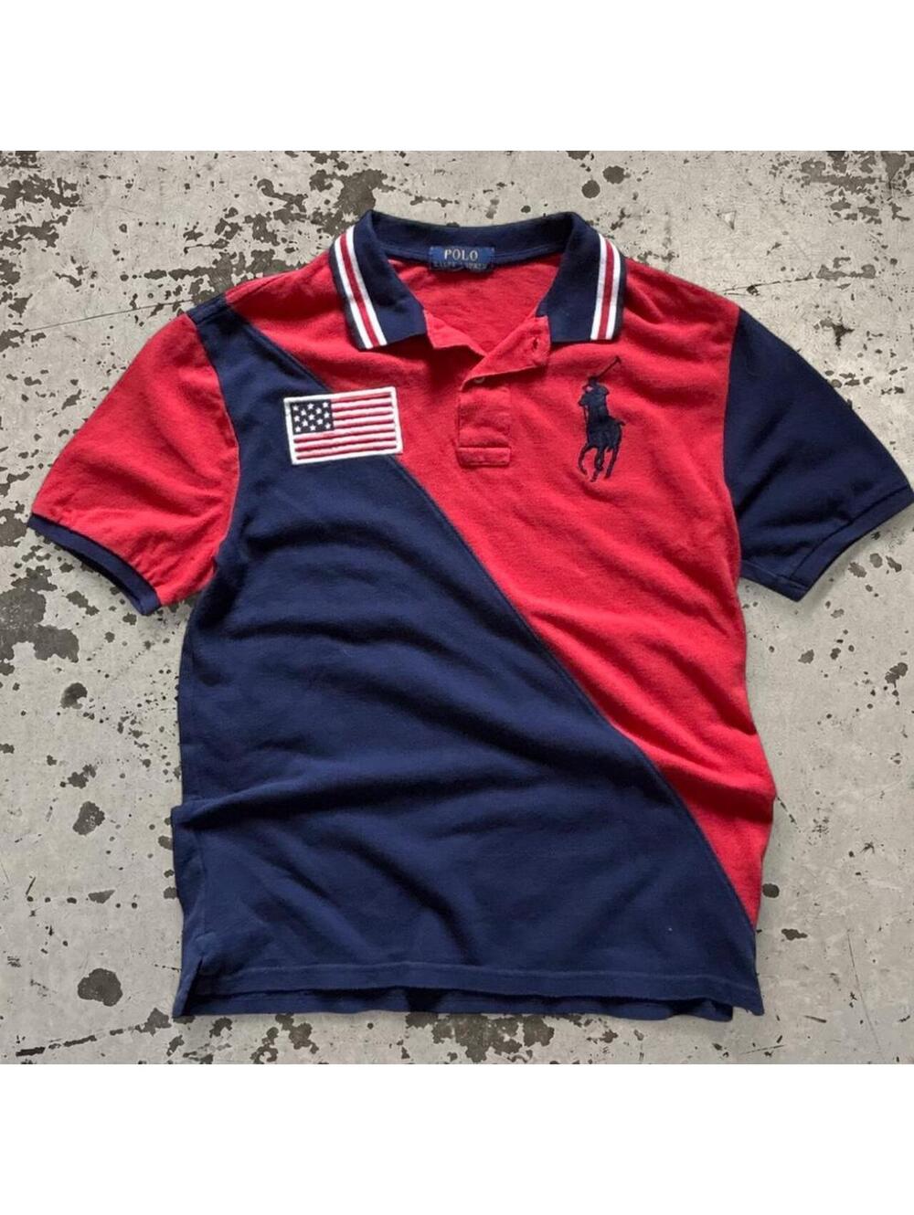 Beautiful vintage USA 2 tone big pony polo tee.